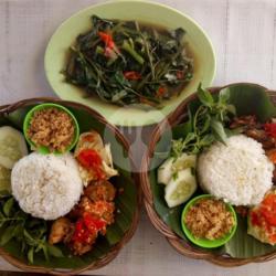 Paket Spesial Duo Ayam Geprek   Cah Kangkung