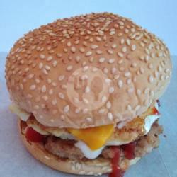 Klepek Burger Cheesy Egg