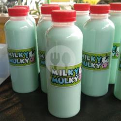 Milky Vanilla Blue