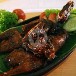 Bebek Bekakak Bakar Kecap