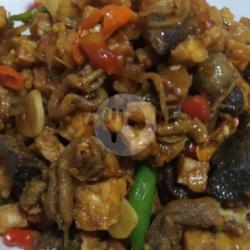 Krengsengan Usus Pelo Ati Tanpa Nasi