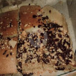 Martabak Coklat Kacang