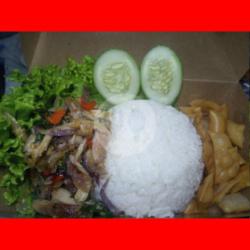 Nasi Ayam Tumis Kemangi