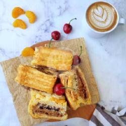 Roti Bakar Kombinasi Spesial