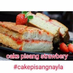 Cake Pisang Strawberry