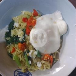 Mie Goreng Telor Dan Sayur Segar