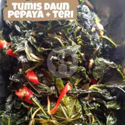 Tumis Daun Pepaya   Teri