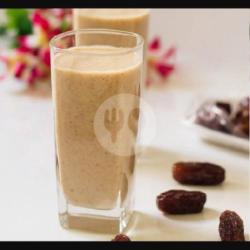 Susu Kurma Almond