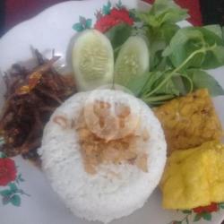 Nasi Oseng Teri Pedas