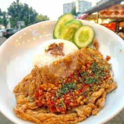 Nasi Telor Kribo Raksasa Sambal Bawang