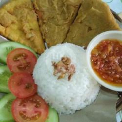 Nasi Tempong Telur Dadar Fried Egg Chili Rice