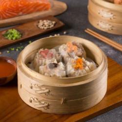 Dimsum Salmon Dengan Toping Wortel