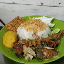 Nasi Ayam Geprek Tahu Tempe Usus