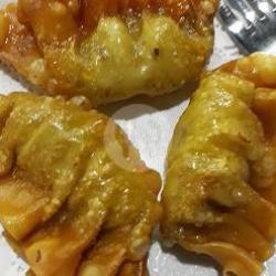 Dumpling / Gyoza Ayam Goreng