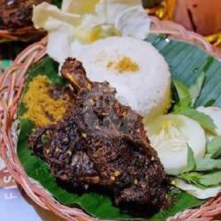 Nasi Bebek Bumbu Hitam Pedas