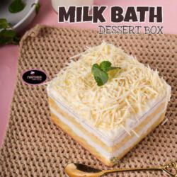 Milk Bath Dessert Box