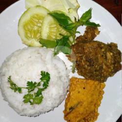 Nasi Ayam Sambal Ijo