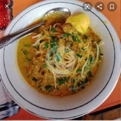 Ketupat Laksa