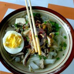 Mie Tiaw Rebus Lengkap Telur