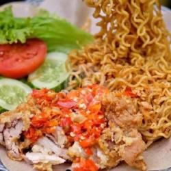 Indomie Ayam Geprek