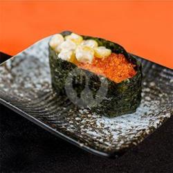 Tobiko Corn Gunkan