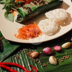 Nasi Bakar Telur Rebahan