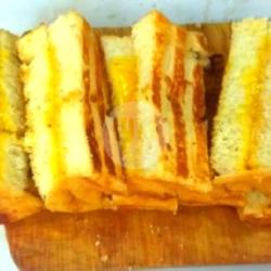 Roti Bakar Nenas  Keju