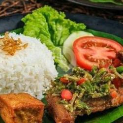 Nasi  Lele Pecak