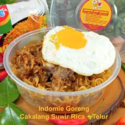 Indomie Goreng   Ikan Cakalang Suwir   Telur