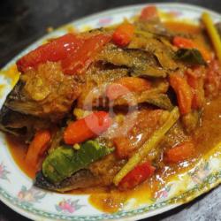 Acar Ikan Mas