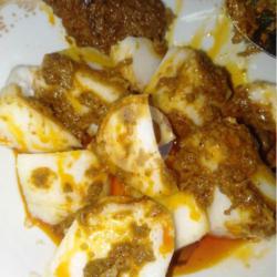 Ketupat Rendang