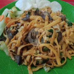 Kwitiaw Goreng Ayam Telur Atiampela