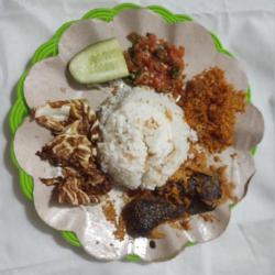 Paket Nasi Kulit Ati Ampela Kremes