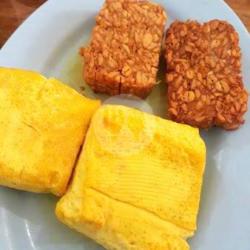 Tempe Dan Tahu Goreng