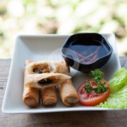 Vegetarian Spring Rolls