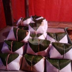 Nasi Kucing Sambel Ayam