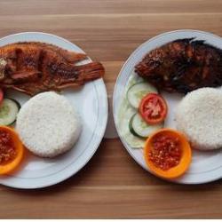 Nasi Ikan Nila,sayur Asem