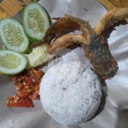 Nasi Lele Terbang Spesial Sambal Geprek