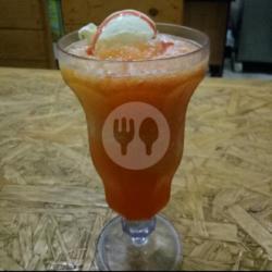 Tutty Fruity Float