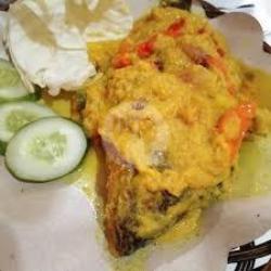 Nasi Liwet Ikan Bawal Pesmol Tempe Tahu Sambal Spesial