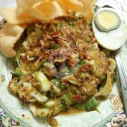 Karedok Nasi Telur Bulat