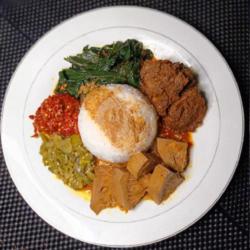 Nasi Ramas Rendang Daging