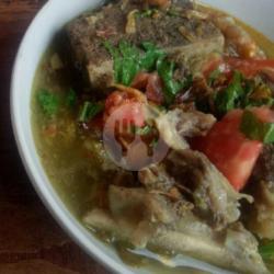 Sop Daging Campur Paru