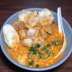 Seblak Bohay (bakso-siomay)