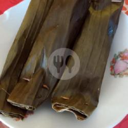 Pepes Daun Singkong   Ikan Asin