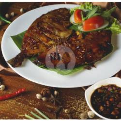 Bawal Hitam Bakar (500 Gr)