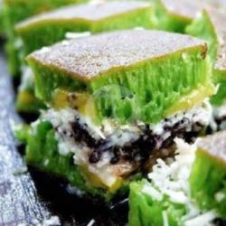 Pandan Pisang Coklat Keju