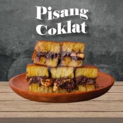 Martabak Manis Pisang Cokelat