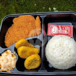 Nasi Bento Chicken Katsu   Chicken Nuget