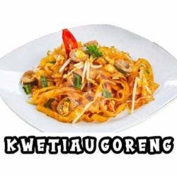 Kwetiau Goreng Kampung